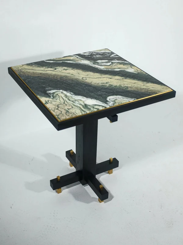 Plus-Side-Table